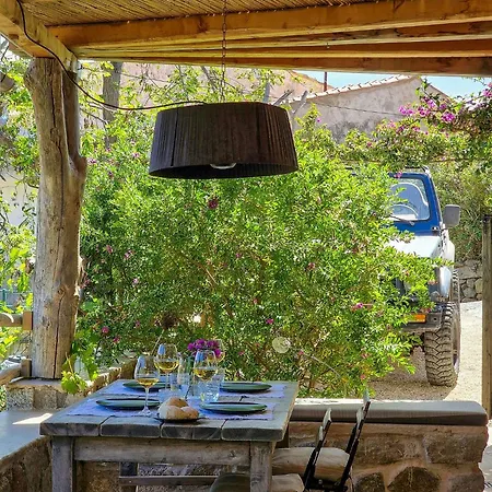 Ferienhaus Vintage House With Terrace On The Elba Island